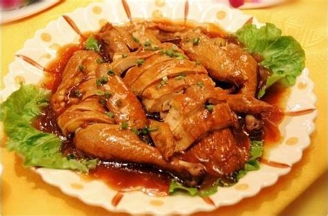  Dezhou Braised Chicken: Czy To Maślane Cudowne Danie Z Dezhou?