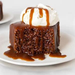  Sticky Toffee Pudding z intensywnym aromatem karmelu i rozpływającą się teksturą!